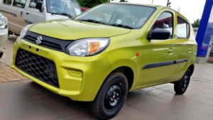 खाली हाथ जाओ और घर ले आओ Zero फाइनेंस पर 34 km/l माइलेज वाली चमचमाती कार, EMI महज ₹7,500 महीने