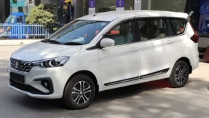 Nexon से ज्यादा पावर, 5 नहीं 7 लोगों के बैठने की जगह, 35 km/l का दमदार माइलेज, कीमत महज 7 लाख से कम, ये है बेस्ट फैमिली कार